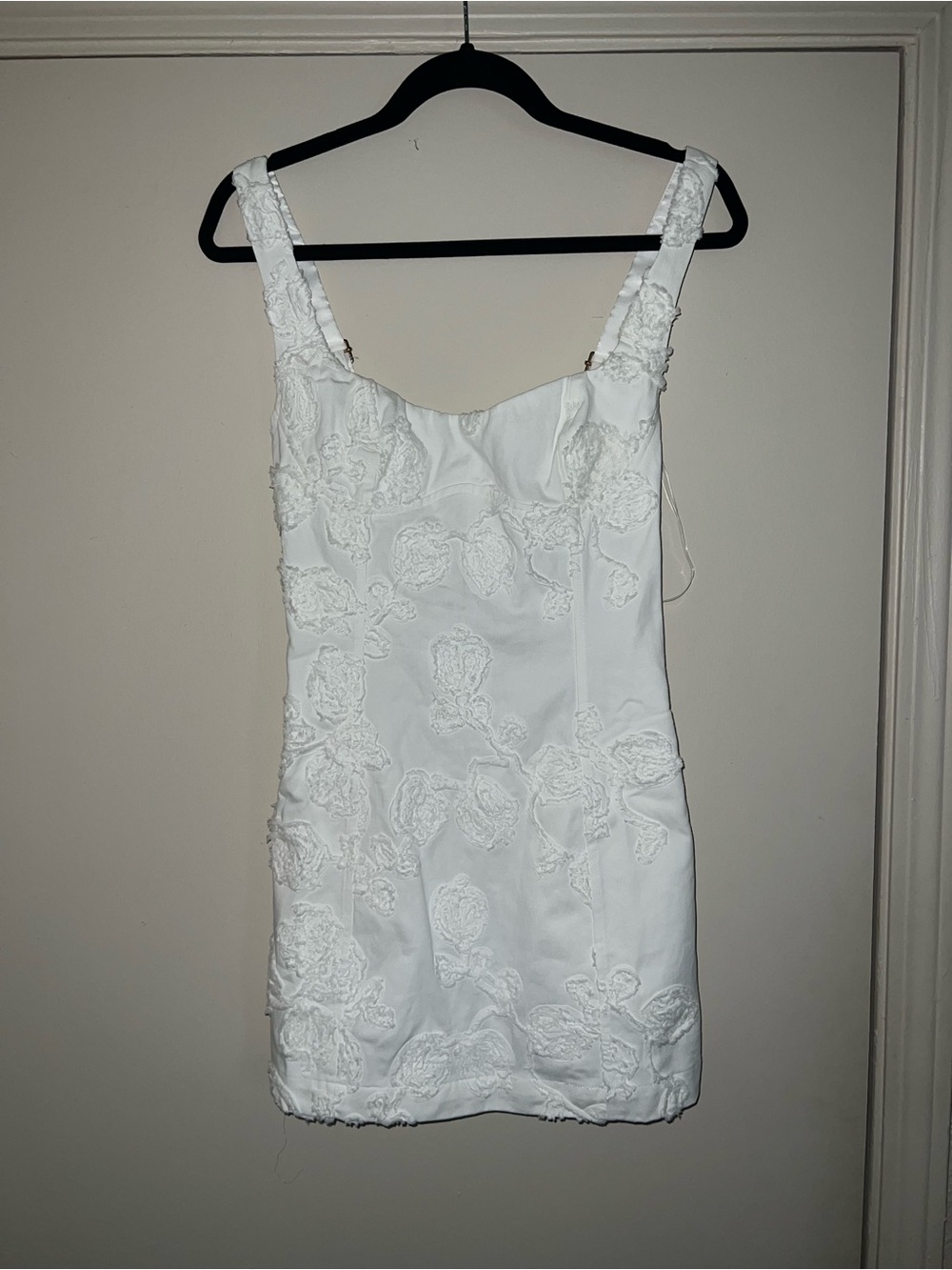 NWT Showpow Tara White Embroidered Mini Dress